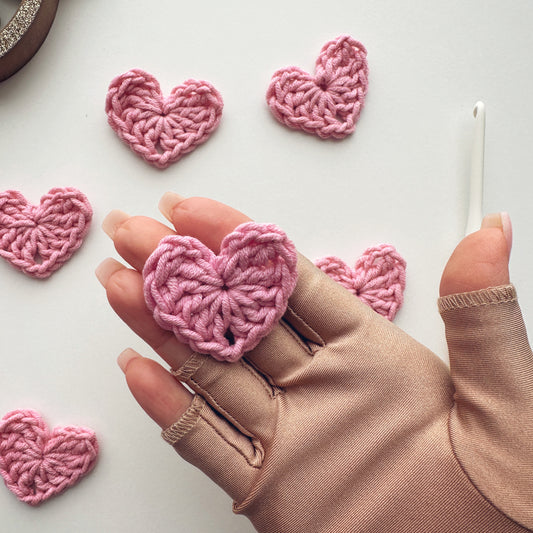 Crochet Heart in 2 minutes