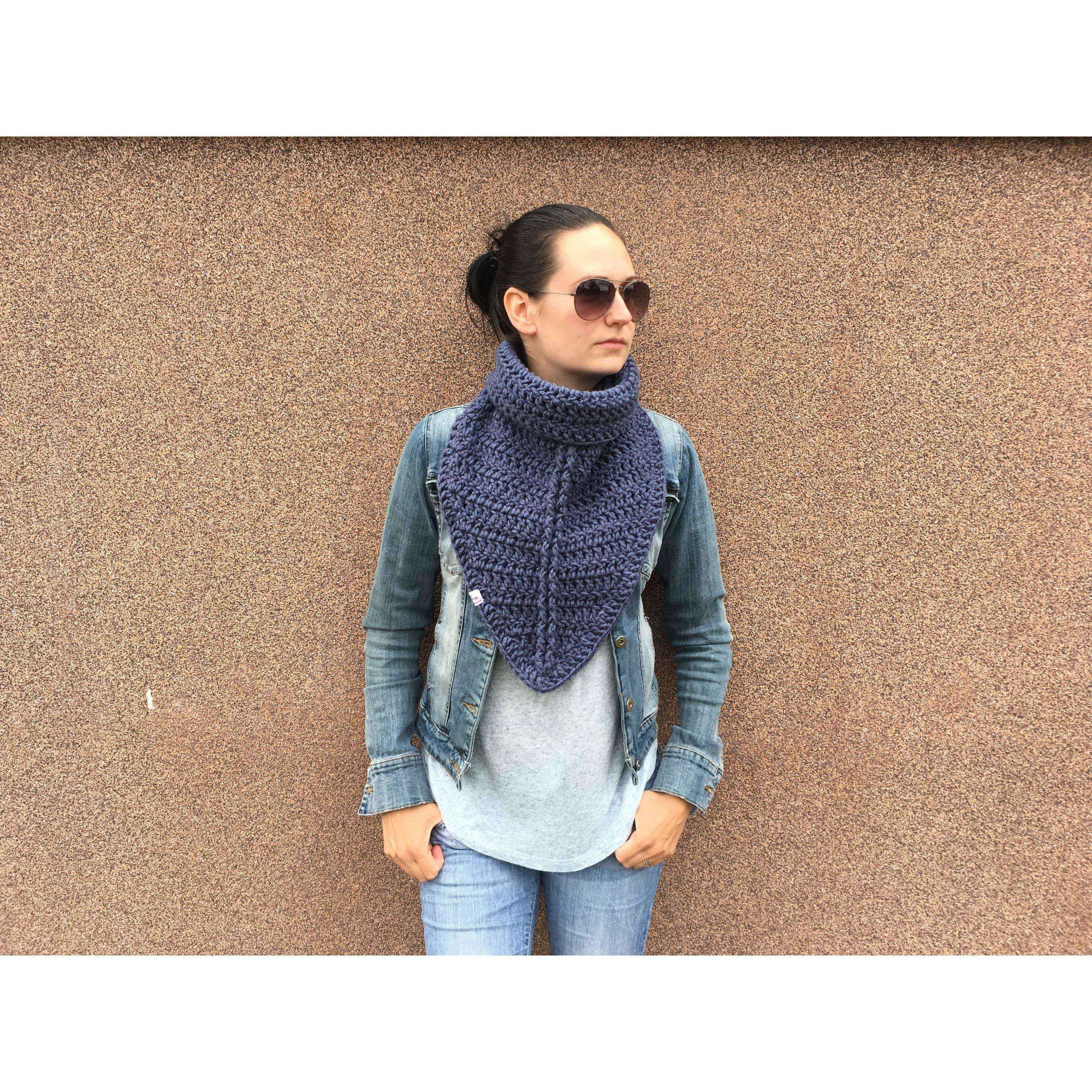 Crochet Cowl Pattern - Scarf Cowl Balker - TheMailoDesign - Scarves & Shawls - TheMailoDesign