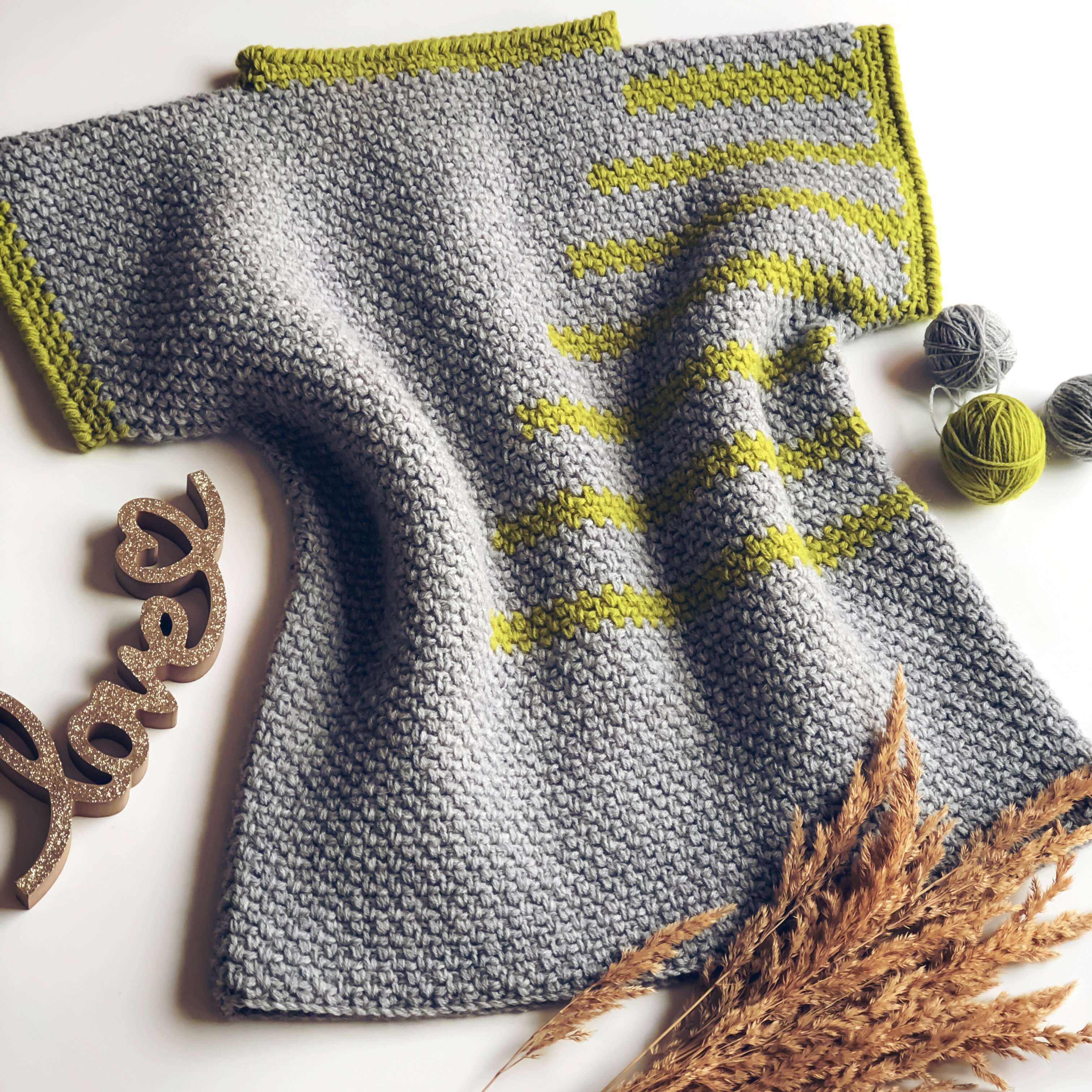 Crochet Pattern - Shadows In The Rain Vest - TheMailoDesign - Sweaters, Cardigans & Capes - TheMailoDesign