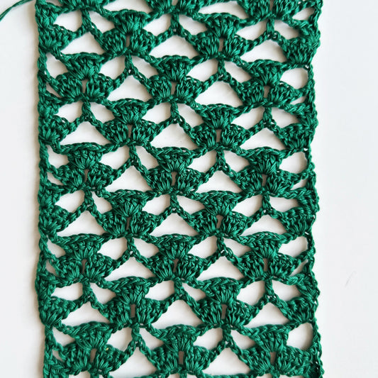 Crochet Magnolia Lace Stitch Pattern - TheMailoDesign