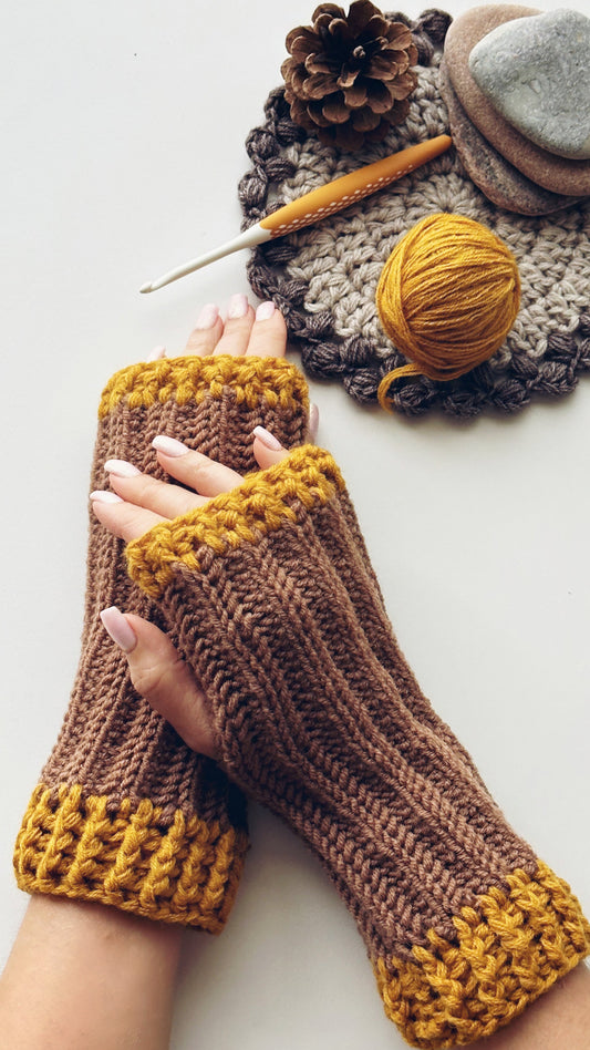 How To Crochet Knit Look Mittens - TheMailoDesign