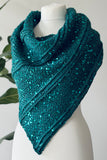 Crochet Pattern - Deep Lagoon Shawl (English + Spanish)