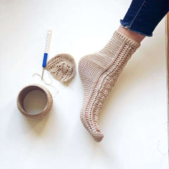 Crochet Pattern - Leaf Lace Socks - TheMailoDesign - Lace Socks - TheMailoDesign