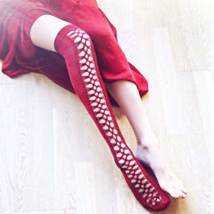 Crochet Pattern - Red Lily Lace Socks - TheMailoDesign - Lace Socks - TheMailoDesign